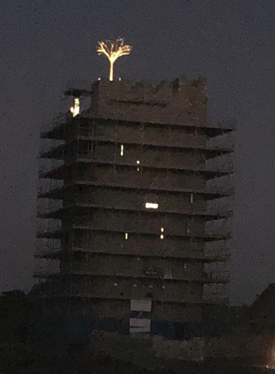 WilsonWilkie's tweet photo. The lights are on at Belvelly Castle #Orladebri #BelvellyCastle #Cobh https://t.co/N0anNGrH4f