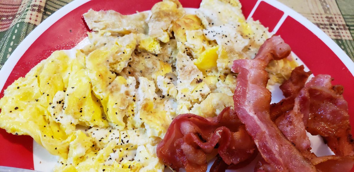 marlorahn's tweet photo. Eggs and bacon for lunch...yum! 😀

#LowCarb #Keto #GetFit #GetHealthy #FeelGreat #LiveLife #LowCarbLiving #IntermittentFasting #MoreEnergy #FatLoss #BetterMood #BetterFocus #MentalClarity #LessCravings #BetterSleep #SustainableKeto https://t.co/EHREVaGhWP