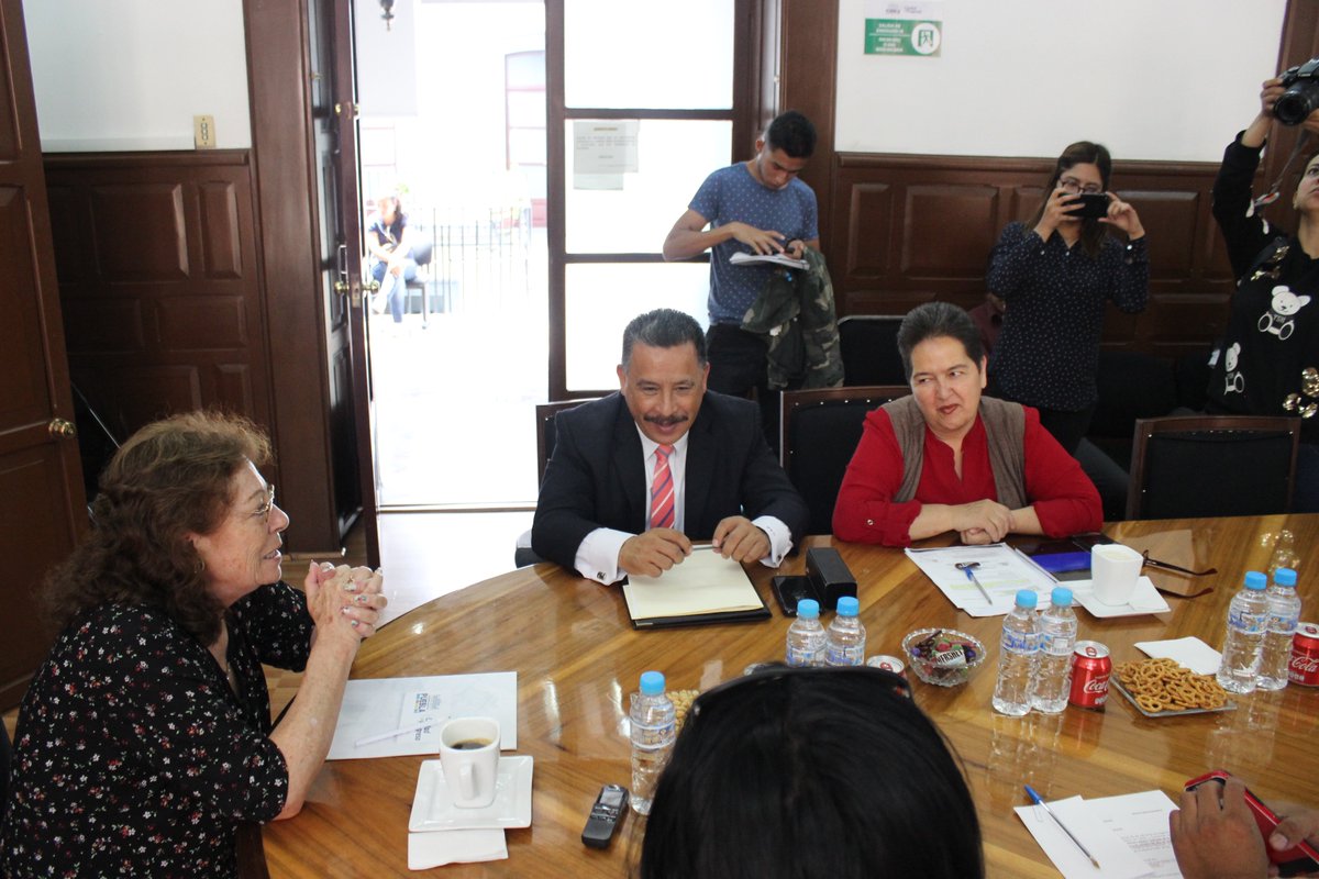 #Destacadas En Comisión de Educación que encabeza la regidora María Esther Gámez, aprobamos las actas correspondientes a septiembre.