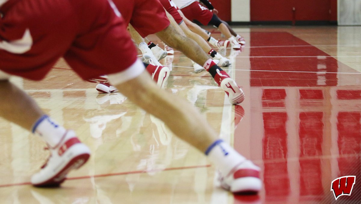 BadgerMBB's tweet photo. Touch the line… every time.
 
#OutworkYesterday
#OnWisconsin https://t.co/v3eTXUoD49