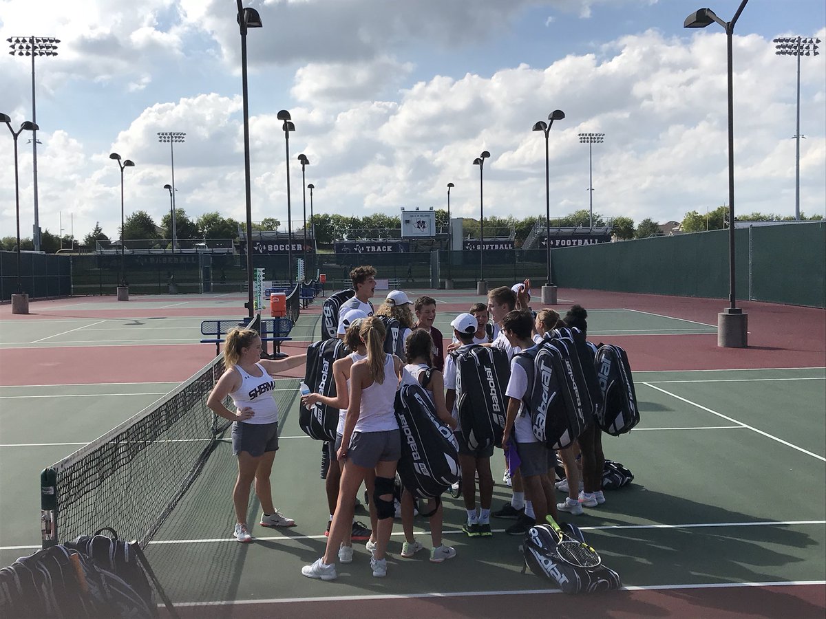 SHBearcatTennis's tweet photo. Aaaannnnddd we’re off! District match #4 vs. McKinney North. #getthatW #TrianglePower https://t.co/jtNPMGOgFi
