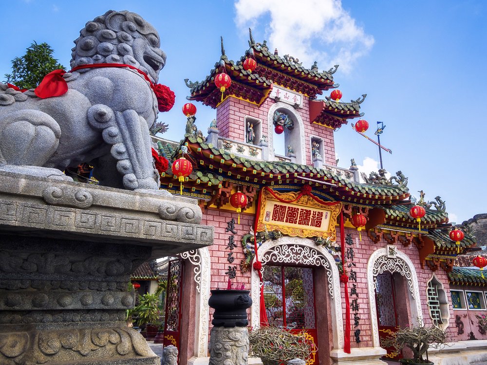 ExodusTravels's tweet photo. October's Destination of the Month is...Vietnam!

Discover neon-hued cities, lush paddy fields, vast stretches of undisturbed white-sand beaches and dramatic seascapes: https://t.co/y6BjfMKGgz https://t.co/bltjoM7EPA