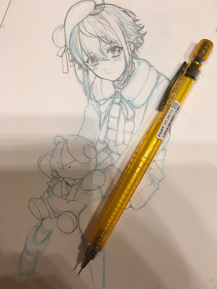 ひとみゃん 質問 アナログの絵の大きさについて ものによりますがいつも大体このぐらいのサイズ感で描いてます