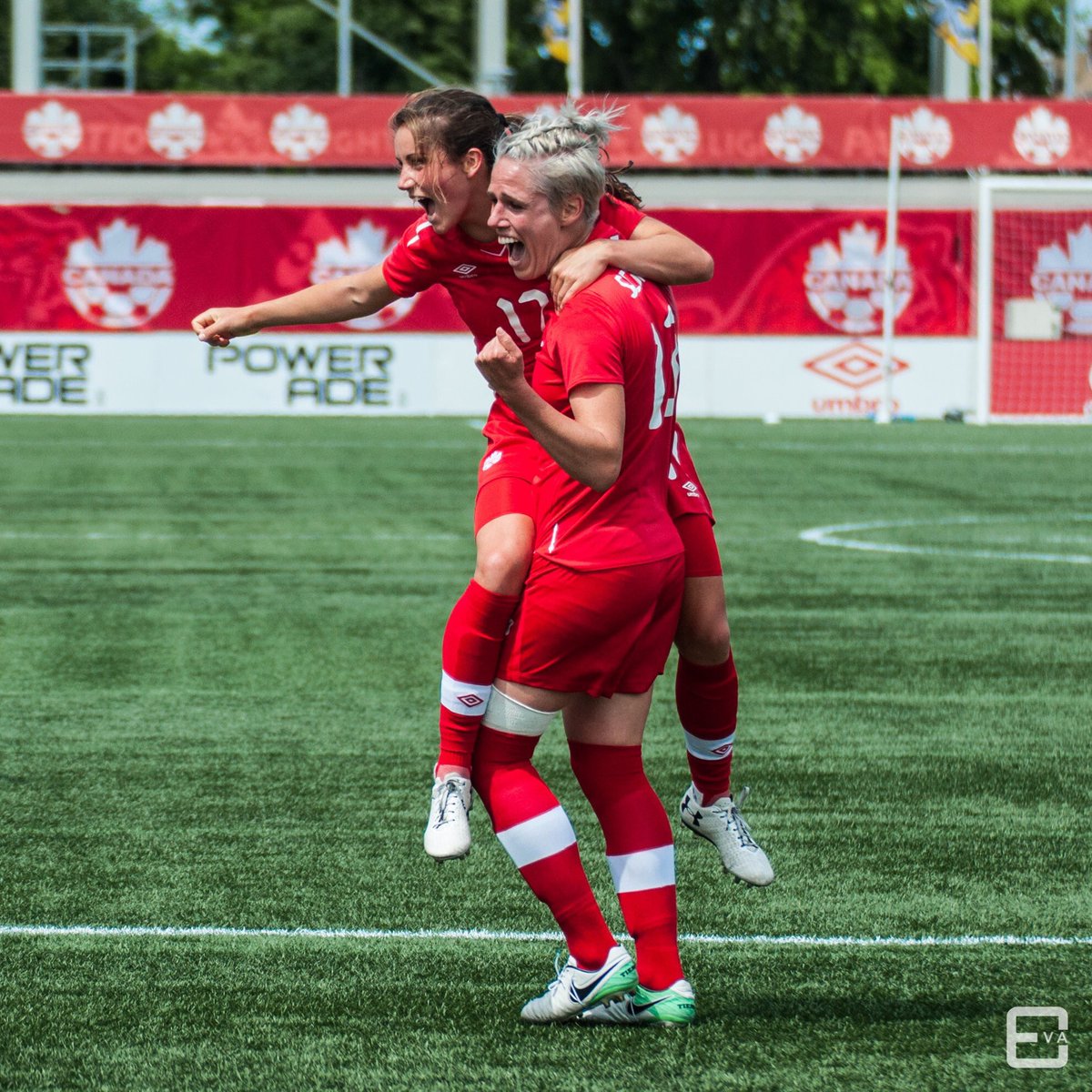 evaouphoto's tweet photo. no better way to tweet my first HQ’s than with photos from one of my craziest experiences and favourite days ever ❤️🇨🇦 https://t.co/5mVg5wOSRu