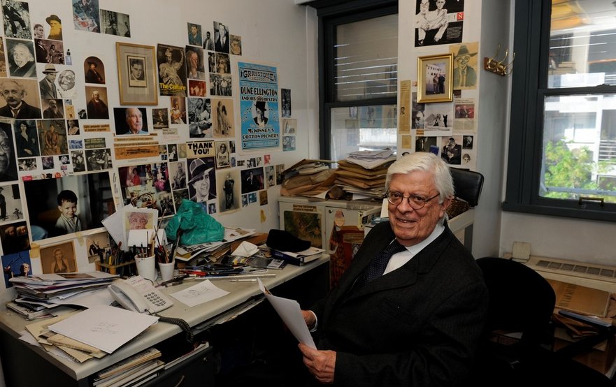 FOPEA's tweet photo. Hermengildo Sabát fue un maestro del periodismo. Socio activo de @FOPEA, su arte estuvo presente en nuestra muestra #PeriodismoDibujado que recorrió todo el país de la mano de nuestros socios. Nuestro homenaje y abrazo fuerte a familiares y amigos. QEPD https://t.co/sOenzkaLOh