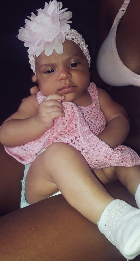 Fabuloosa11's tweet photo. Minha Dengosinha Ta Crescendo Tão Rápido Meu Deuso ,Tempo Vai Com Calma Aê ... 💖👶👣😍

  #MinhaPrincesaElloáh .💖 https://t.co/Re3RPh6Q6m