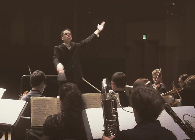 andrelousada's tweet photo. This was during my first performance of Don Juan. It is still up to this date, one of my favorite pieces of music. I need to do it again!!! :) #classicalmusic #classicalmusicians #classicalmusician #orchestra #strauss #strauß #donjuan #conducting #conduc… https://t.co/feNv32wlwq https://t.co/YleRbz2Uo2