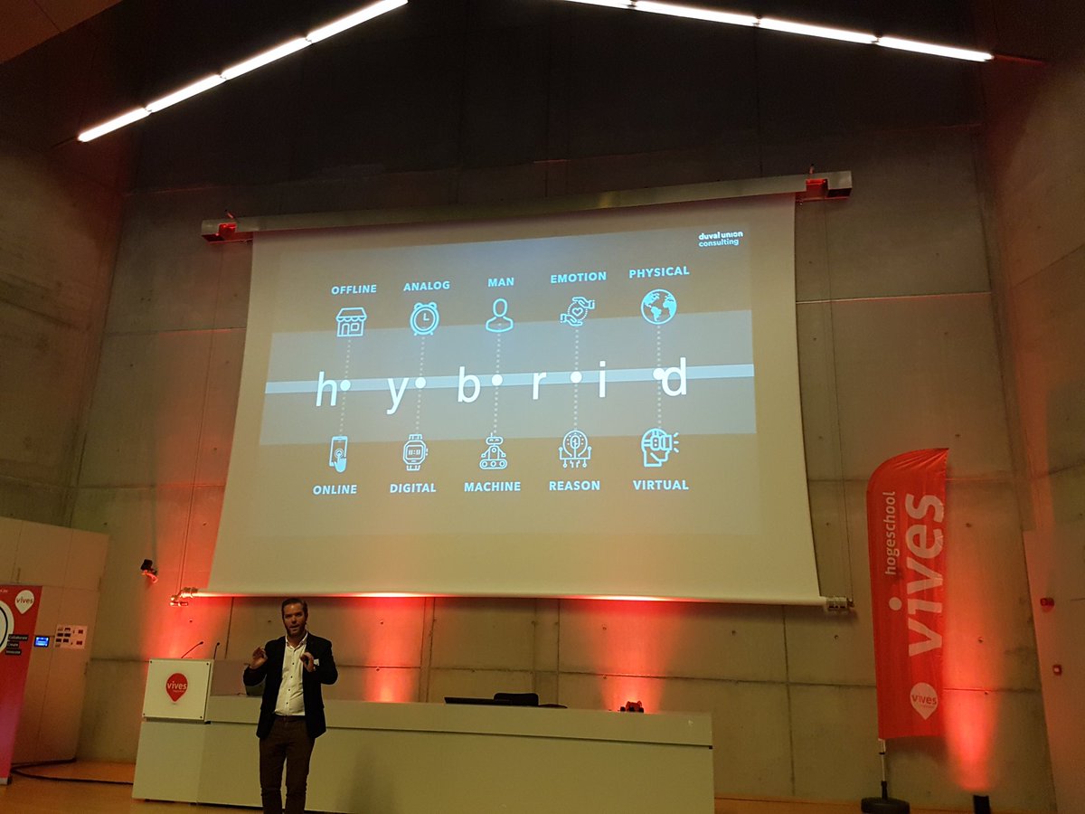 AnnickDW_TRAVI's tweet photo. Bedankt @viveshogeschool vr de uitnodiging genoten van keynote @dadovanpeteghem #meeBlijven is niet genoeg #voorBlijven is de uitdaging! Ook @VFUFFI #goesting snelheid #futureProof brain body heart #digitaliseren EN #transformeren #whatsYourNorthStar stof tot veel nadenken & doen https://t.co/6ux55Z9hfn