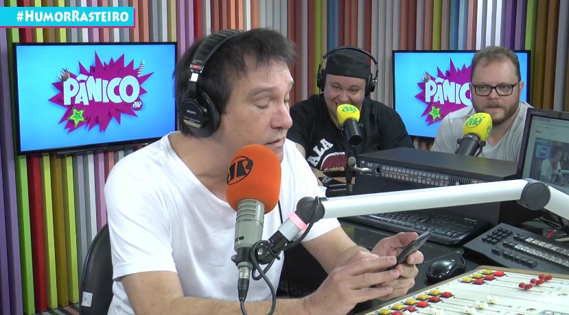 programapanico's tweet photo. Parabéns, Emilio, por inventar o Stand Up Comedy Lido. Gênio! #HumorRasteiro https://t.co/zavq6IJ4Zs