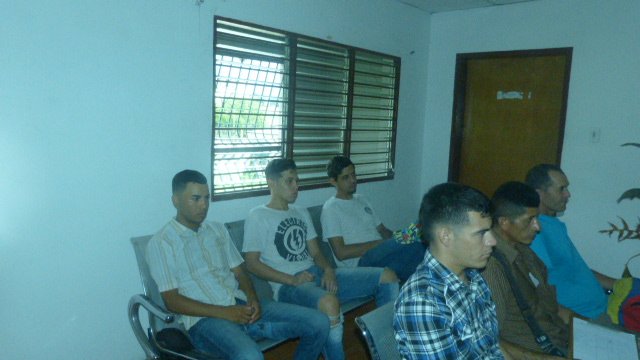 crsyaracuy's tweet photo. DESTACAMENTARIA ANYEL RODRIGUEZ REALIZANDO CONVERSATORIO SOBRE TECNICAS PARA EL CUIDADO DE LA PIEL @leuditorres65 @irisvarela @POSPENITENCIARI @Rigoberto1975 https://t.co/aiB4jlWE4N