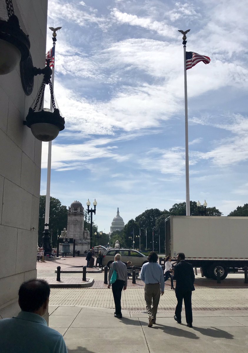 lotadata's tweet photo. #smartcitiesweekDC #citygraph by #lotadata https://t.co/GEIHvG7PvM