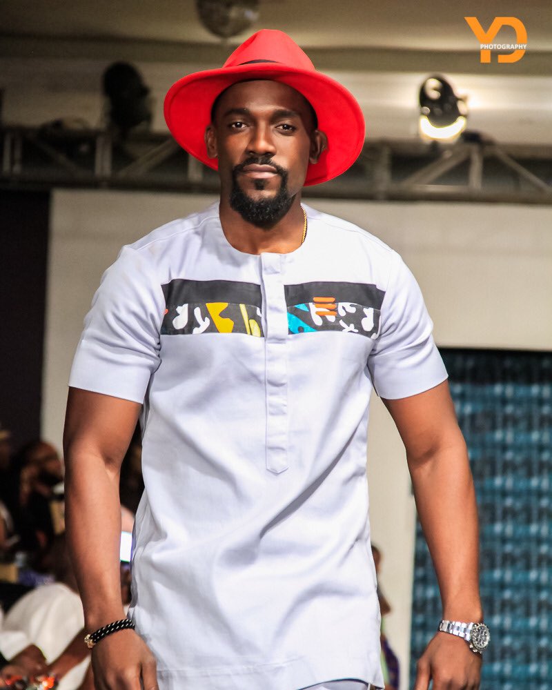 ErentiDesigns's tweet photo. “With confidence you have won before you have started”
@mawuli_gavor walking out on the runway wearing our exclusive piece on Day 2 of African Fashion Week Nigeria
#picoftheday #blackexcellence #erenti #sba #merrymen #TheCODE #AFWN2018 #confidenceissilent #ghanasfinest https://t.co/6X96KhOLtf