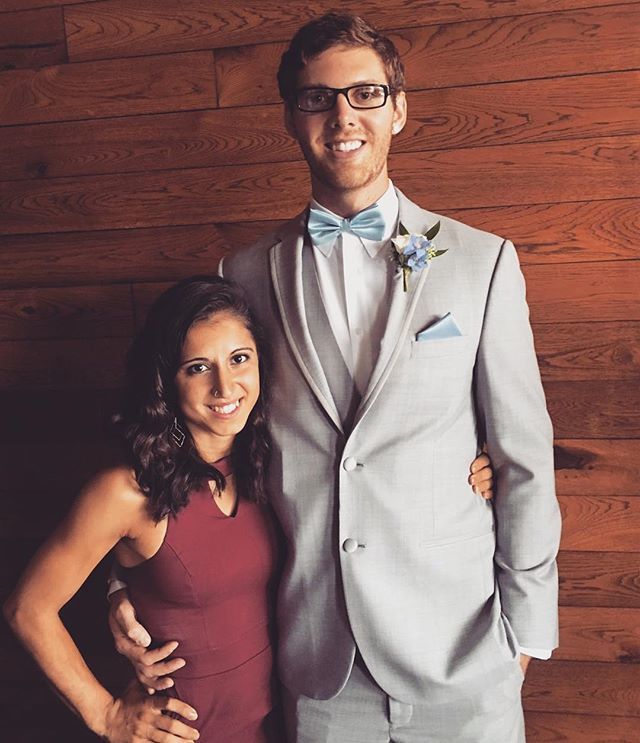 AdaptiveAmputee's tweet photo. Lots of people's jaws drop when I say I have a boyfriend. Then it hits the floor when they find out he has all his limbs! 😲
Link in bio for full post!
_________
#adaptiveamputees #ampchallenges #amputeelife #amputeegirl #amputeemodel #amputeeproblems… https://t.co/lXITiZMICp https://t.co/0XhgWaROEc