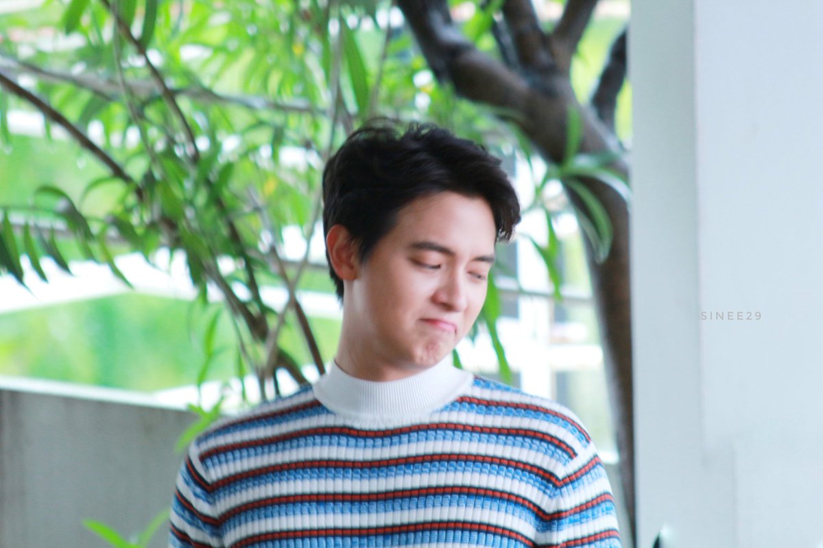 sinee1527's tweet photo. วันแห่งเลนส์ทรยศ เก็บความน่ารักของน้องมาเบลอๆๆทุกชอตเรย 😅😅😅
#เจมส์จิ 
#jirayu_jj
#photobysinee https://t.co/lS8PTJ906i