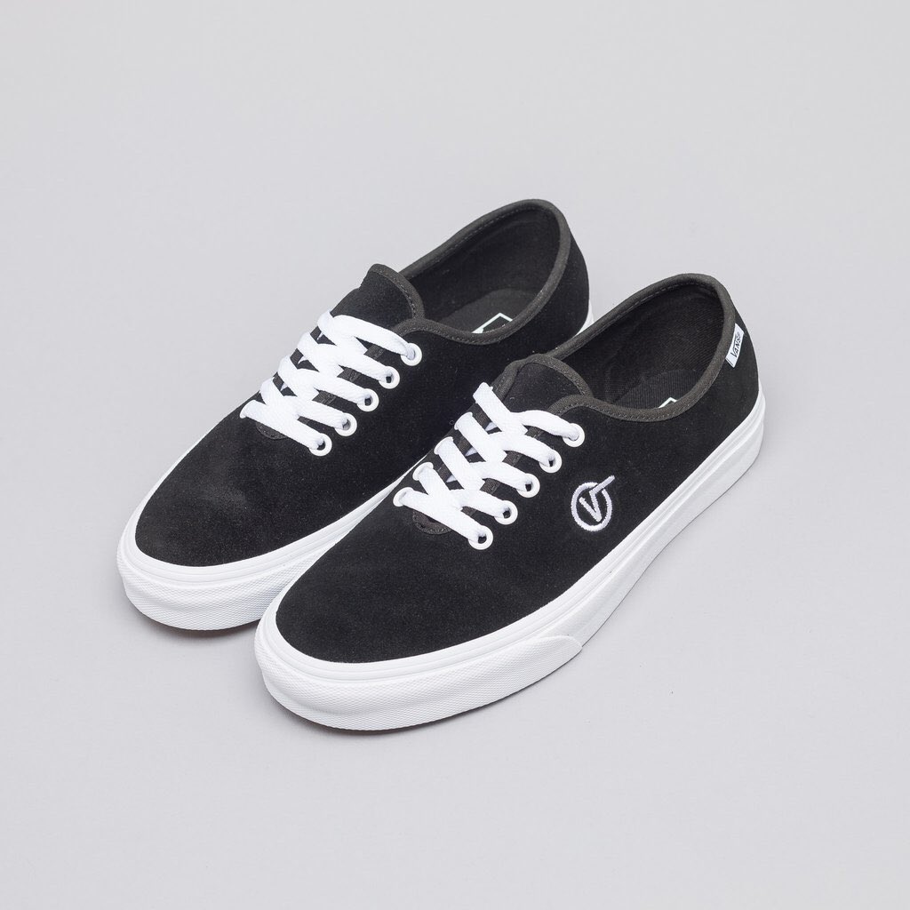 vans vault authentic one piece circle v