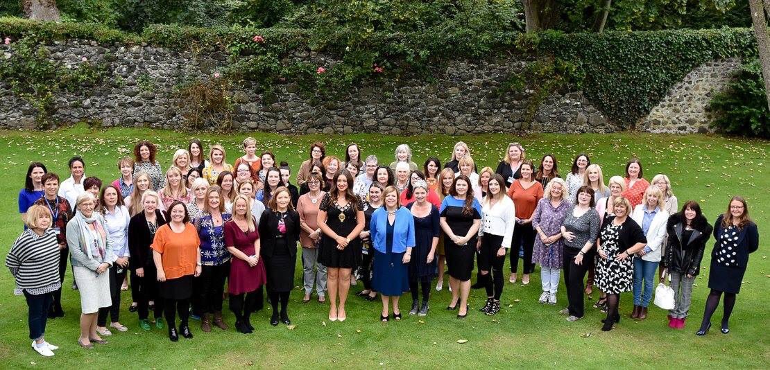KelliMcRob29's tweet photo. More than 80 women from Mid and East Antrim attended the Enterprising Women event last week. Organised by Carrickfergus Enterprise in conjunction with Mid and East Antrim Borough Council. #AmplifyMEA, @mea_bc @CarrickEnter @ballygallyhotel https://t.co/arP0G61L21