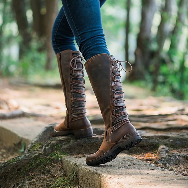 BionicaShoes's tweet photo. We're SO excited about our NEW Epping tall boot! 💧Waterproof leathers, seam-sealed construction, a grippy rubber outsole, and just look at those adjustable laces over the cozy knit in the rear! 😍 In stock, FREE shipping, FREE returns! #bionicashoes
.… https://t.co/s5KJCx0P9o https://t.co/ocAv1QZNrm