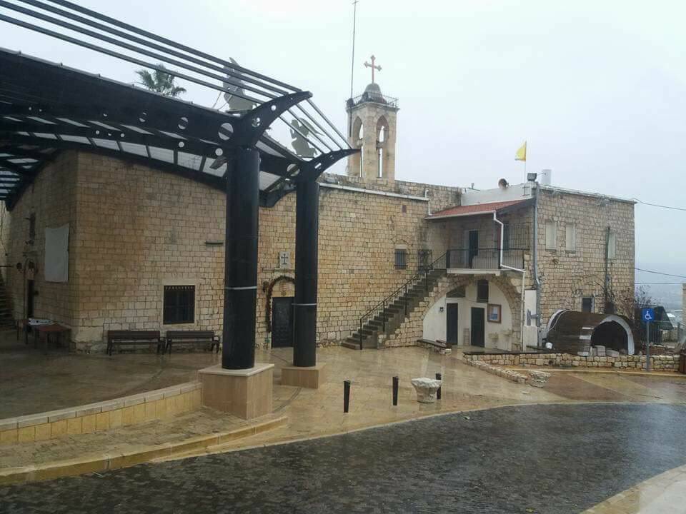 Mi’ilya معليا is a Palestinian Christian town in the upper Galilee with a population of around 3200 people mostly Melkite Catholics. The town has two historical castles one between its green mountains and the other in the middle of the town, plus a historical church.