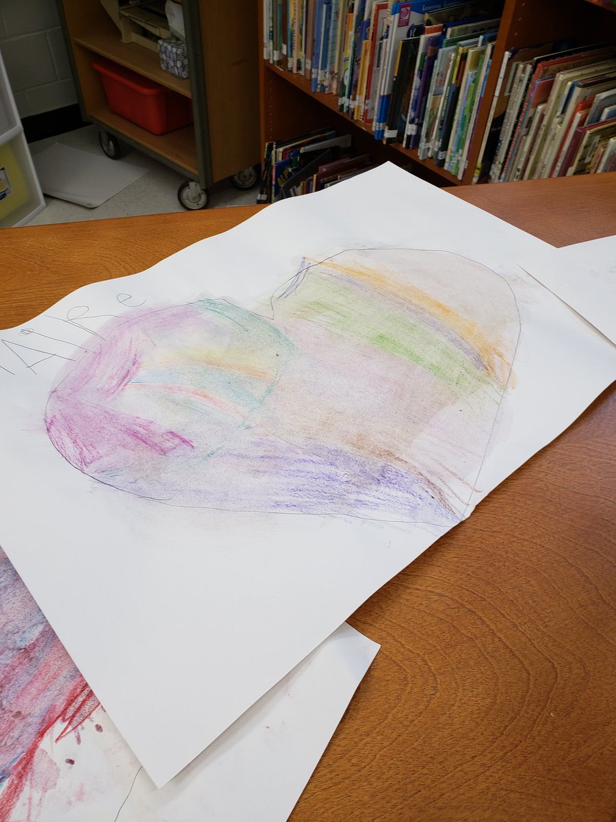 MsMastro123's tweet photo. Kicking off #globalreadaloud My Heart Fill With Happiness. Created hearts with @crayola paint &amp; water color pencils. We will fill our hearts with pictures of happiness.Coming soon an Art @sueh319 collaboration- class quilts.#artintergration #creativeliteracy #KidsDeserveIt #GRA18 https://t.co/wX4bYVutD1