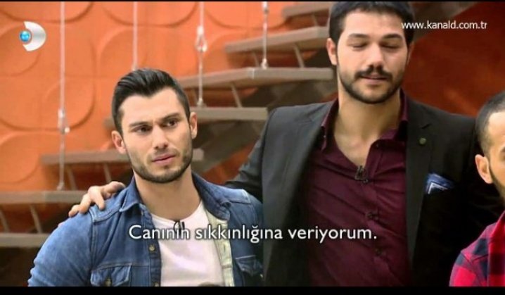 fethinin_eylemi's tweet photo. "Arayan Ceylan'mış"

Ben;

#EyFet #sözdizi #KaraListe https://t.co/j8m9fJzPFo