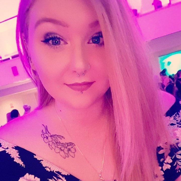 Meg_Knighty's tweet photo. #NewProfilePic https://t.co/zSzFrX6Se9