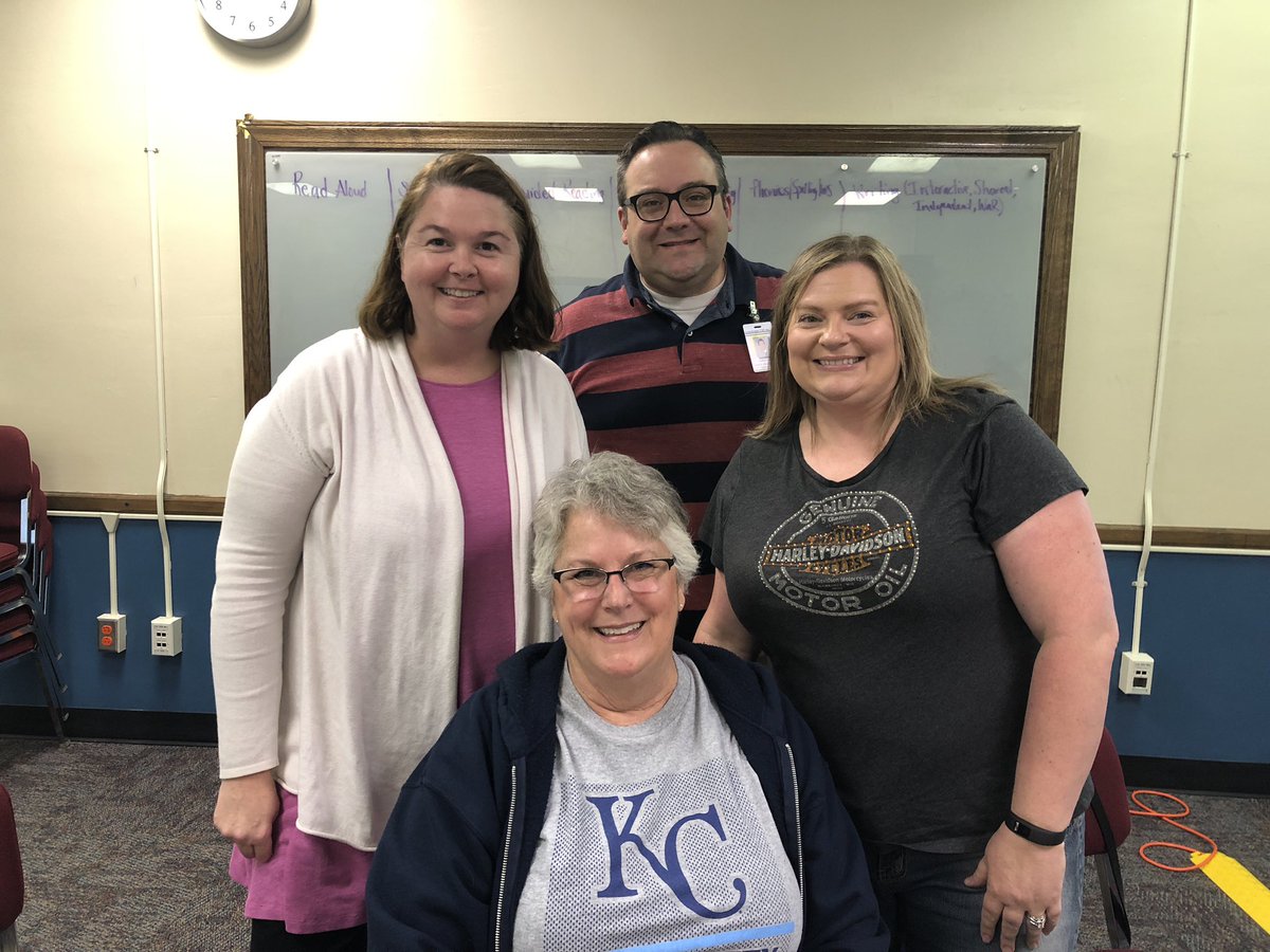 maprot's tweet photo. Kindergarten Rox!!!! #wearegrandview https://t.co/5qY1PWRZvN