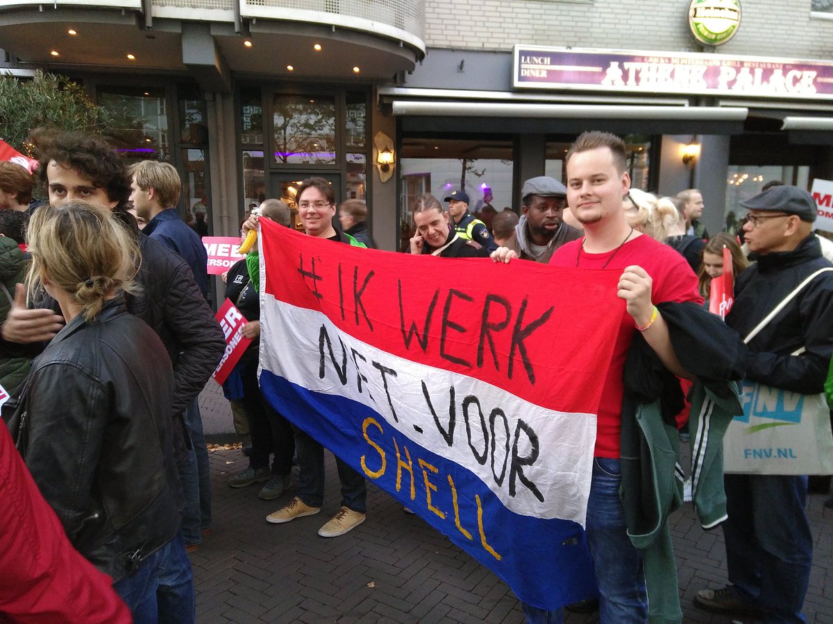 Ons publiek geld moet naar de #publiekesector. Niet naar multinationals. Wij werken voor Nederland, niet voor #Shell. #tijdvoorrechtvaardigheid
#tijdvooreenkeerpunt
#psinactie