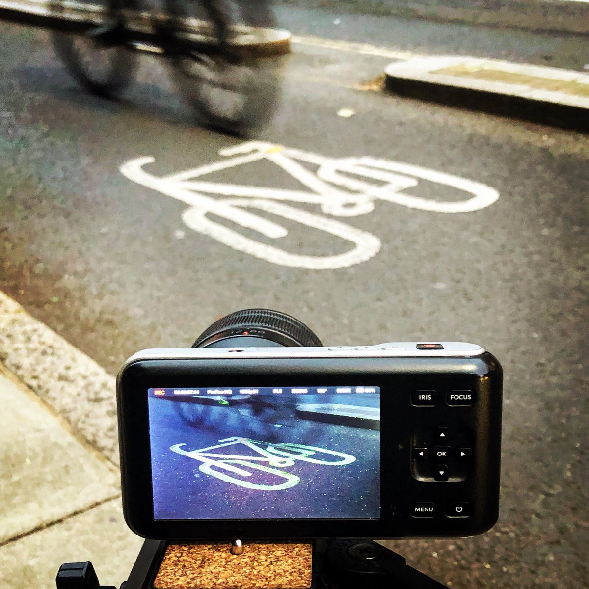 rhubbardfootage's tweet image. Shot some cycle related stockfootage as I walked home today! #stockfootage #footage #smallkit #stock #cycle #filming
