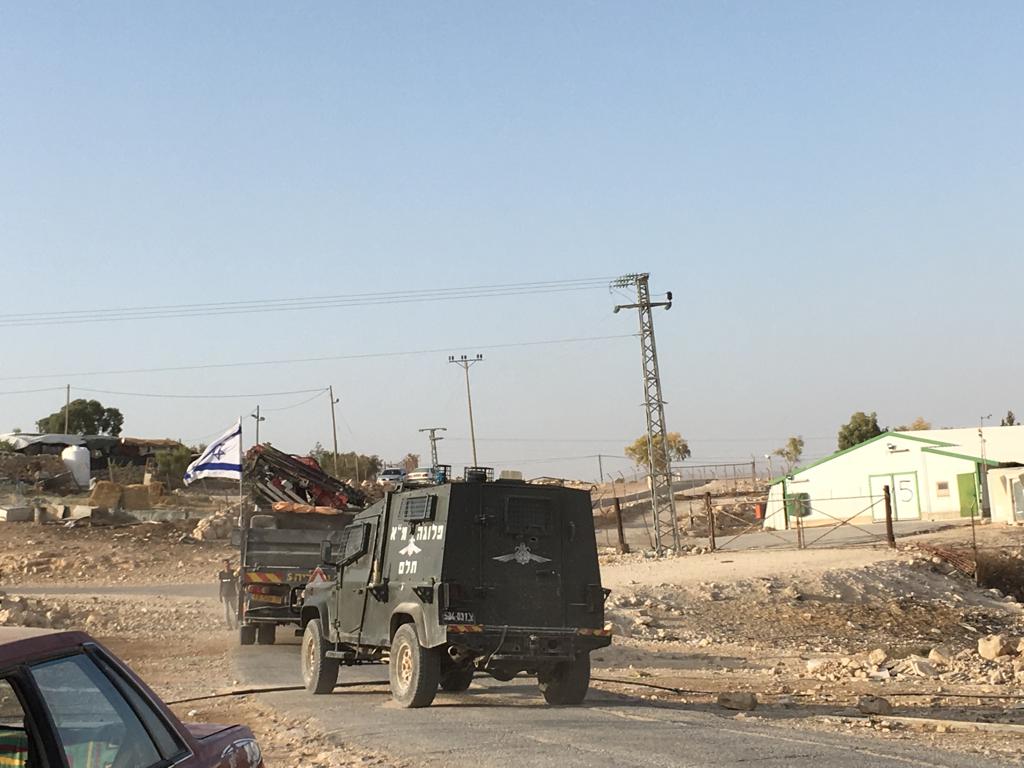 TogetherTuwani's tweet photo. Israeli army seized a new structure in #Halaweh Palestinian village, #SouthHebronHills.
The village is located inside the so called #FiringZone918: an area that the Israeli authorities want to turn into a military zone, with the consequent expulsion of the Palestinian residents. https://t.co/w6XzI9SX8r