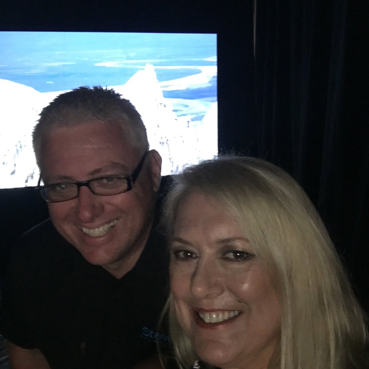 ToniSabStyle's tweet photo. Thanks for the intro @katyemcgregor π me and Robert Keeler @Barco_Resi #studiotech #nytechsummit @CEDIA great morning checking out #avtweeps for design projects! #designerslife #familymovienight #hometheater https://t.co/jCBjDr7JCO