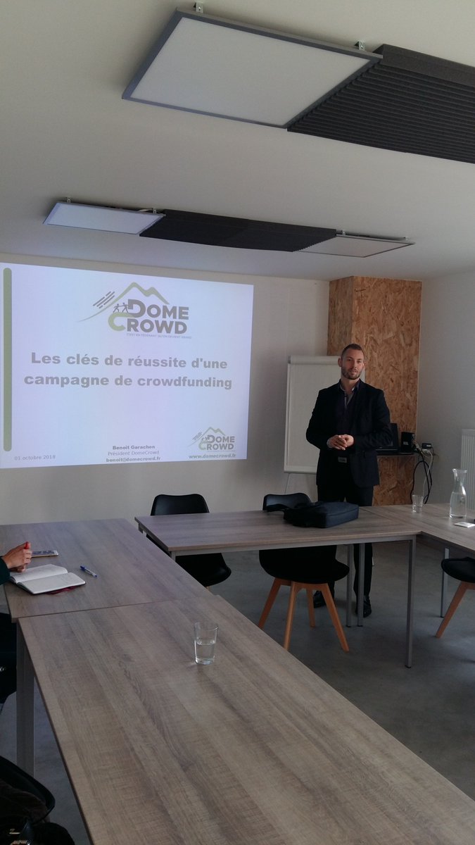 Atelier animé hier soir par <a href="/BenoitGarachon/">GARACHON Benoît</a> à l'espace de coworking 4 puissance 3 à Monistrol sur Loire.
Thème : "Les clés de réussite d'une campagne de crowdfunding en dons"
Merci à Astrid Dumas pour l'accueil :)
#DomeCrowd #crowdfunding #financeparticipative