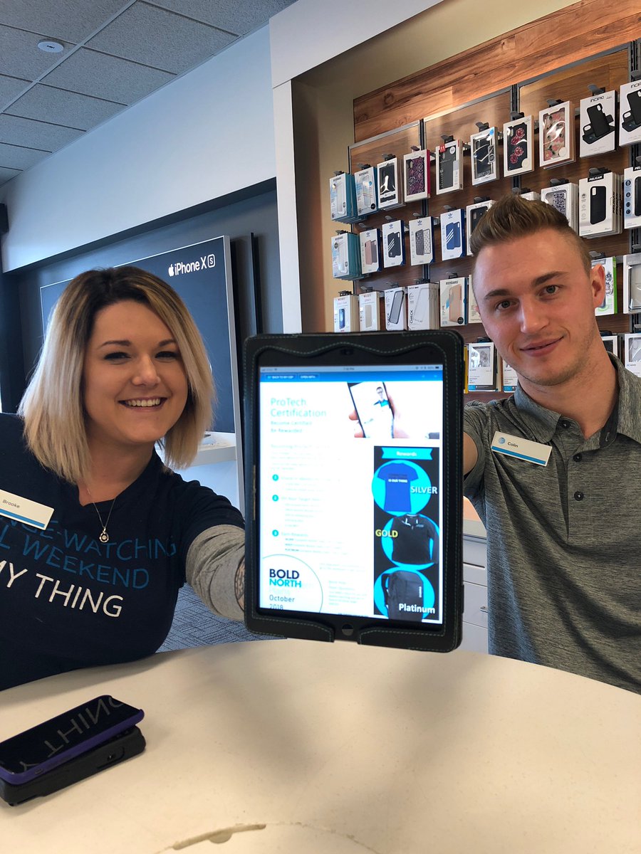 CR_ProTech's tweet photo. This photo is so good it could be a commercial! The #ATTCoonRapids location getting #ProTechCertified . Whoโs next? @CarmenC1110 @BrianWest_NP @bpeterson407 @priedel3 #connectedandprotected #attprotech #attsimplesetup https://t.co/VuiVCudyCj