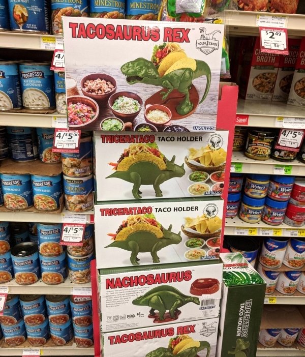 TomatoWellness's tweet photo. Who's Ready for #TacosaurusTuesday!?!?!? 😂 🌮 🦖 🦕 ❤️ 

#TacoTuesday #ExtraSalsa https://t.co/5l6PIAAbfO