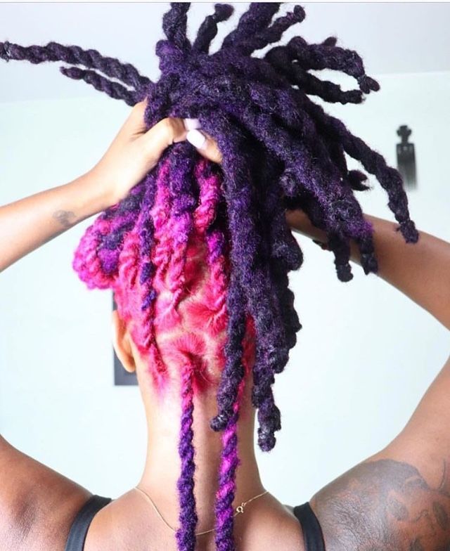 AquaStocking's tweet photo. Pony up. ✔️#womenwithlocs #locqueen #girlswithlocs #locjourney  #dreadlocksstyles  #locstyles #loctician #aquastocking https://t.co/SrNa3b9b5X