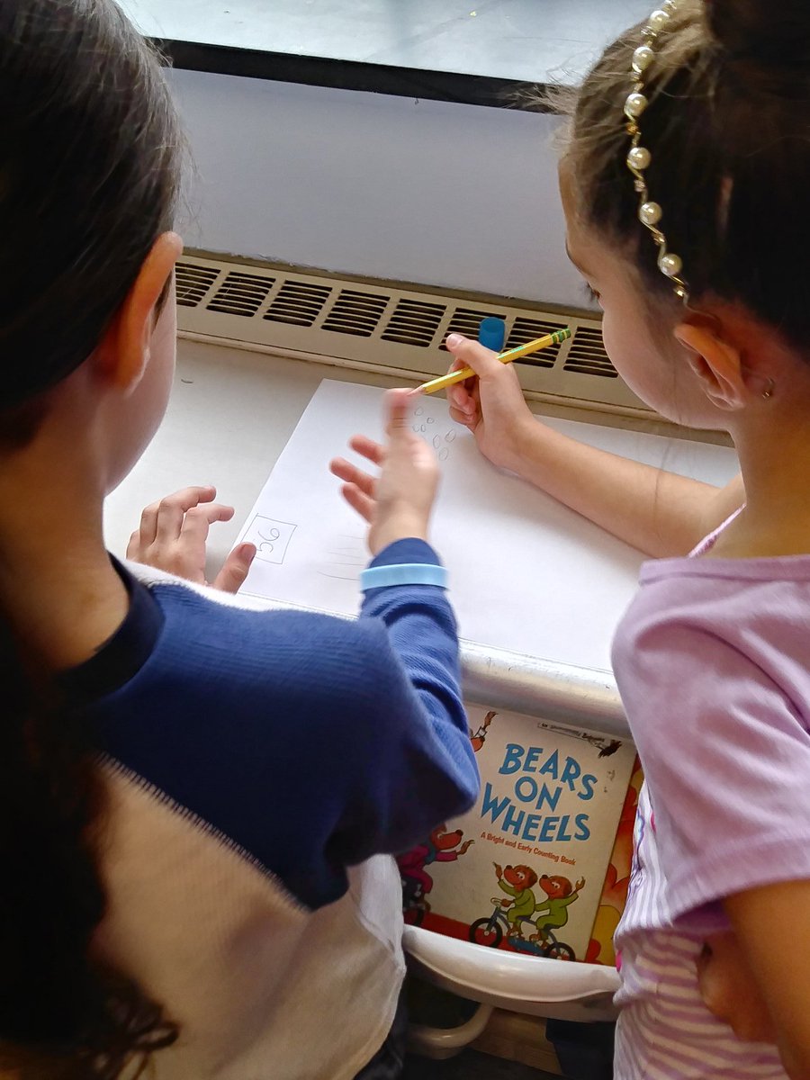 Lisa Carreira tweet media