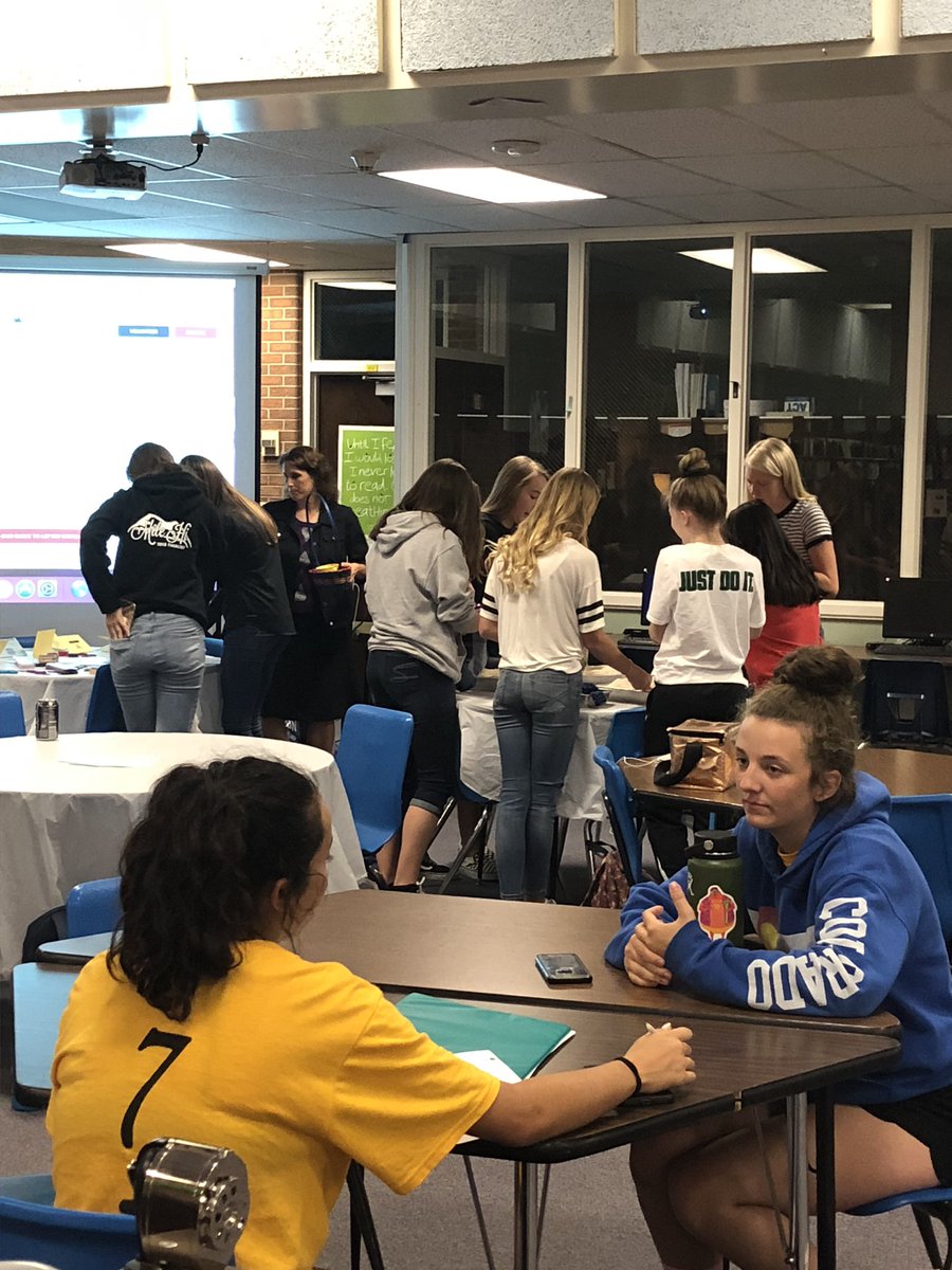 RobintobinTobin's tweet image. Rice warmers and cards for service people and first responders #CommunityEngagement #tvhs