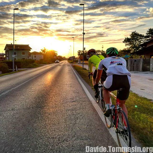davide_tommasin's tweet photo. Una domenica mattina - pedalando e facendo il giro di tutto il #Friuli x l' #Etiopia @nagayeproject #fixedforum #fvglive #fvg @fvglive @igerscycling #ciconicco - from Instagram... https://t.co/5bDYPUnqid