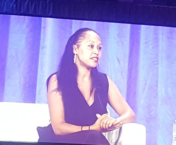 MomInTheGarden's tweet photo. Had the pleasure of meeting and listening to @KimMotleysLaw  Kimberly Motley at #RelativityFest. What an incredible inspiration she is! "I learned to live beyond my borders." https://t.co/8l9yrTbBRy