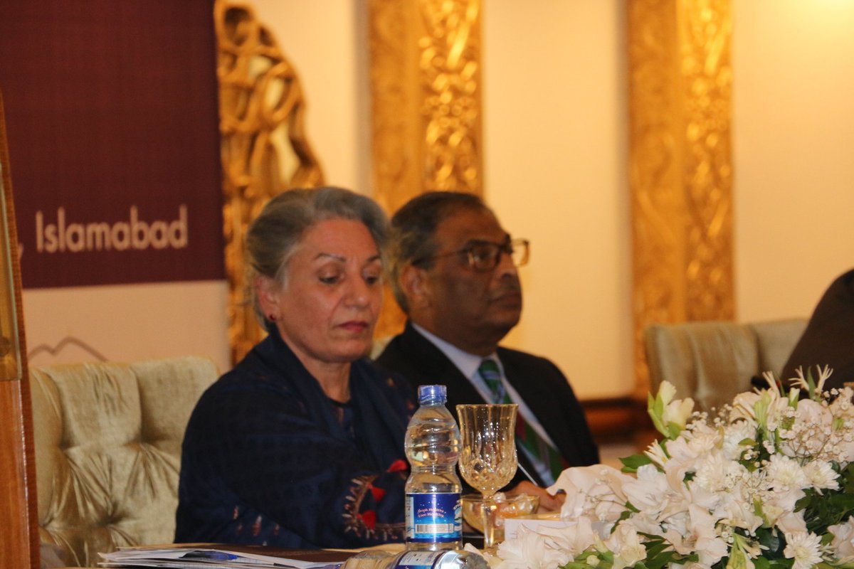 isalardogar's tweet photo. Thank you Ms. @naveed_rukhsana Federal Parliamentary Secretary for Ministry of Climate Change for coming and share @pid_gov perspective on climate change & appreciated @hi_aware efforts in this regard. @climate
#hiaware #icimod #climatechange #pakistan #islamabad https://t.co/QhCkdzUelJ