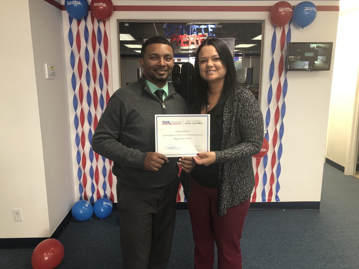 lindsey_rigdon's tweet photo. Congratulations on 7 years @QuinnHogan23. We love having you on our team! @jescalonar28 @AngiDukeR11 https://t.co/Zg1DpFEfMo