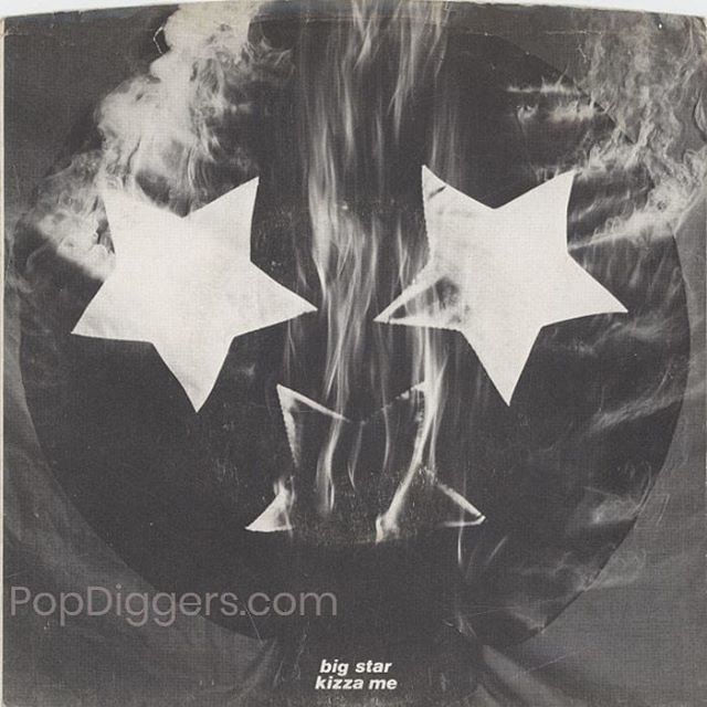 PopDiggers's tweet photo. Big Star "Kizza Me" [UK Aura, AUS 103], 1978. Barney Bubbles sleeve?

#bigstar #alexchilton #PopDiggers #popdiggers45ps #popdiggersbigstar #popdiggerspowerpop #vinyljunkie #barneybubbles #vinylcommunity #vinylnerd #picturesleeve45 #7inchesofpleasure #7in… https://t.co/P5M7FPfMtA https://t.co/cY21KIwYKr