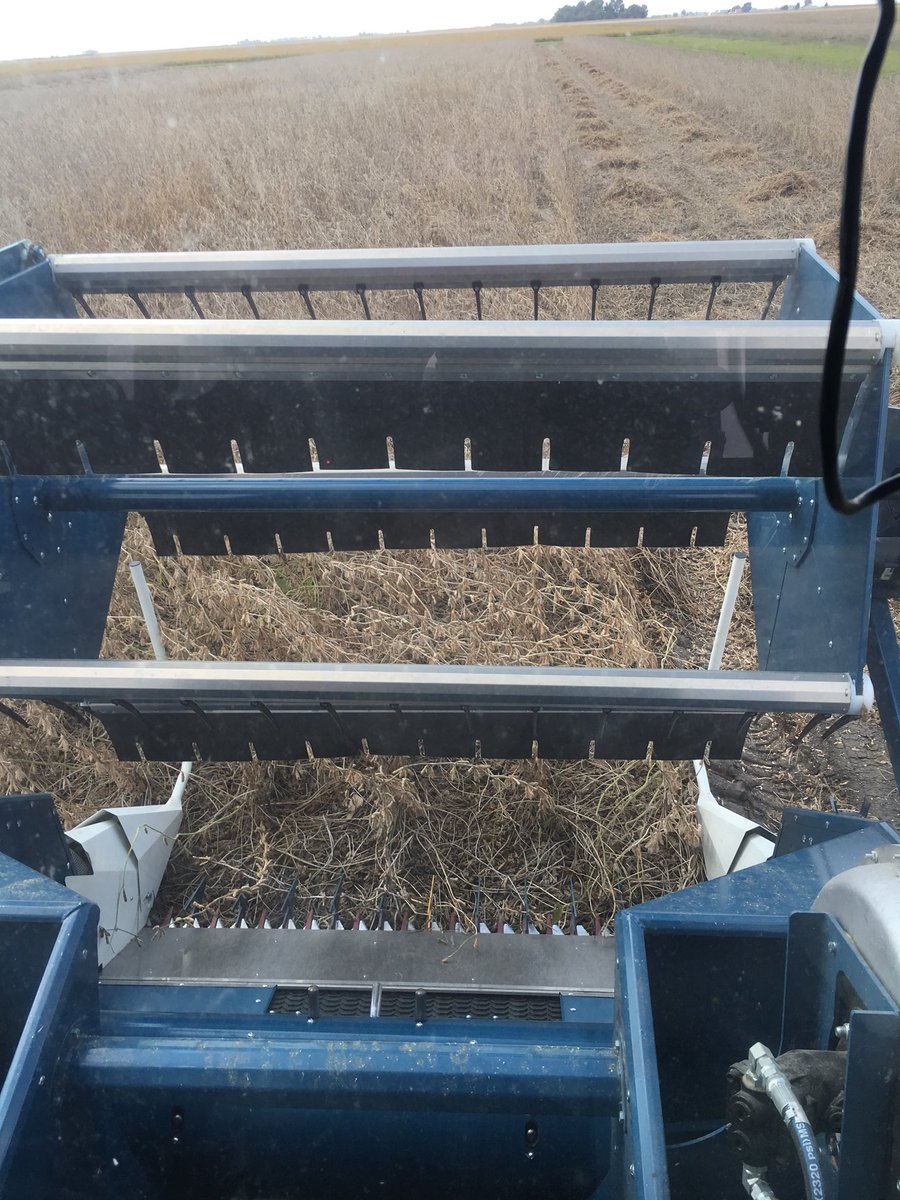 CraigGrafton80's tweet photo. @jwolf7447 does @Geringhoff make a 5' razor?!#researchedition https://t.co/d7xlx0qI2d