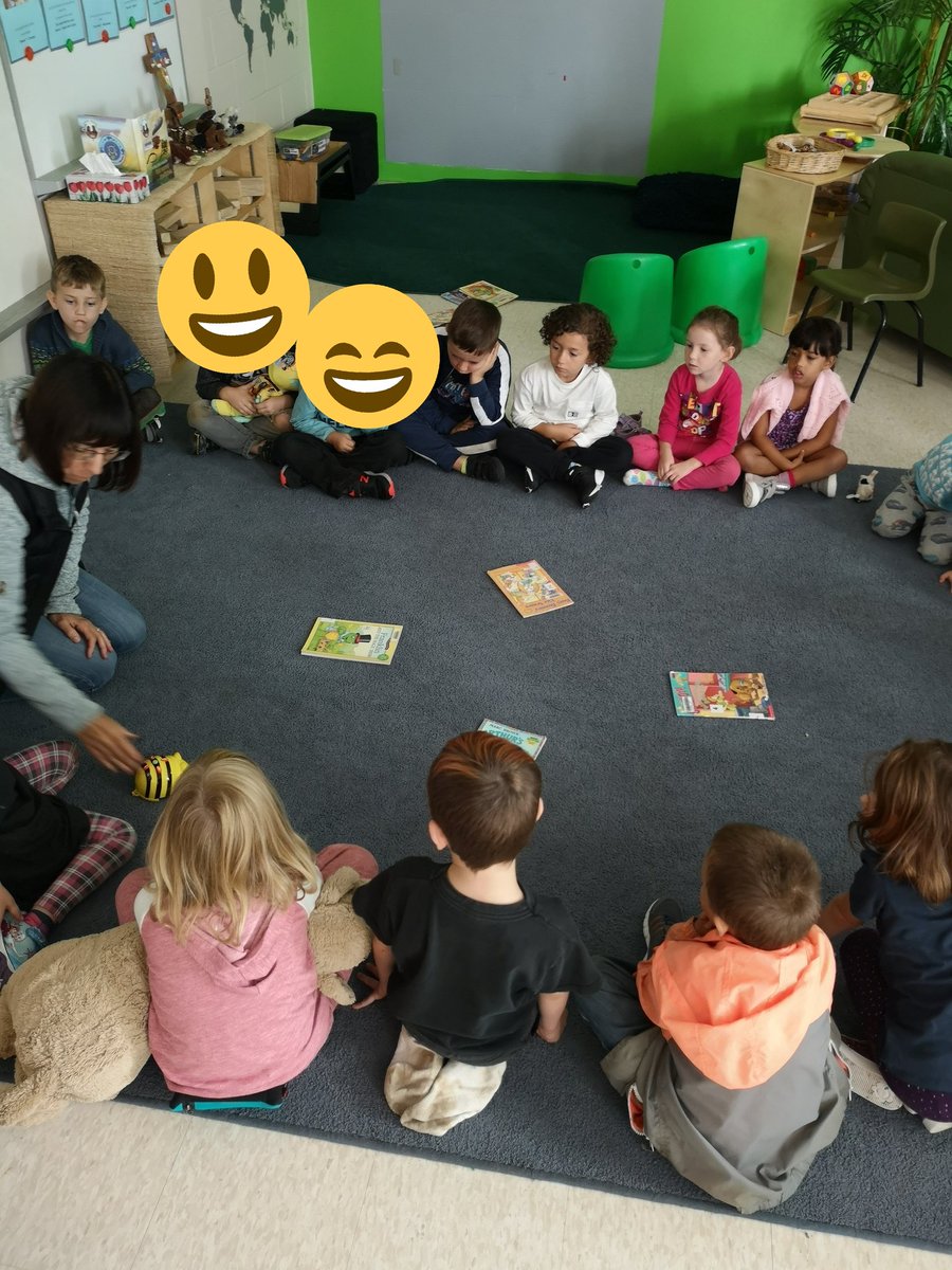 Mister_McLean's tweet image. Getting a little lesson on using beebots! We are learning directional language and simple programming, and just having fun! 😁🐝🤖 @OLPeaceOCSB #CodersAtWork