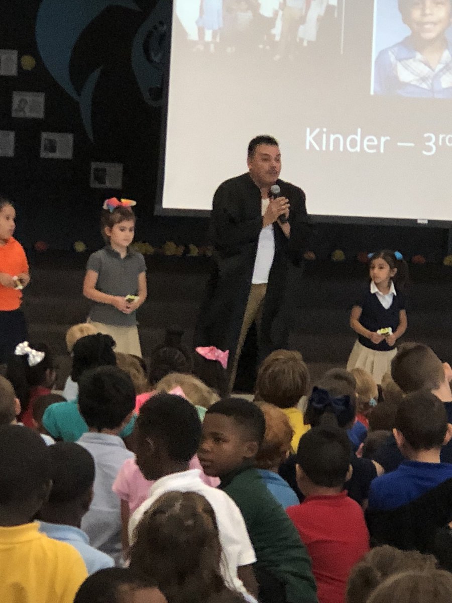 chemteachr's tweet photo. Visiting Smith Sharks and listening to Mateo Magdaleno as he inspires young students to change the world. Encouraging our #forneyfamily #ForneyConnects https://t.co/oF7WB3Ink3