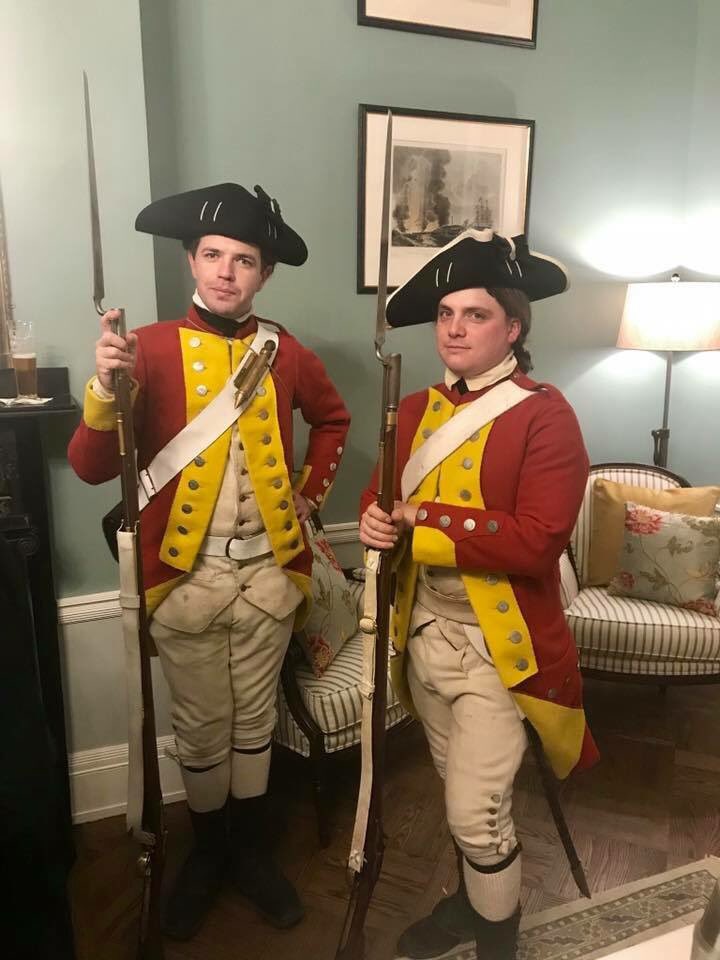 1stFootGuards's tweet photo. Standing guard at the @UKinBoston for last night’s 250th Landing of British Troops in Boston festivities. Don’t miss us this Saturday and Sunday as we depict the landing of the troops and garrison in the city! #Rev250 @REV250BOS @universalhub https://t.co/kGM4hyMerL
