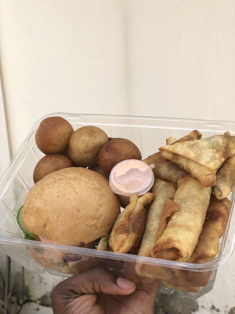 AishaaUmar_'s tweet photo. This is My Little Small Weekend Hustle. Place your Orders Abuja People and Satisfy your taste buds. You won’t regret it. Please support my hustle by a kind retweet 🤤😍 #nofitler https://t.co/Cfeux4RYu9