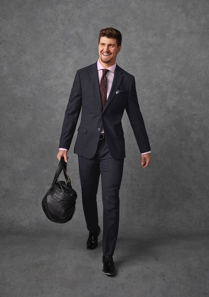 mark scheifele on X: I love this suit because it's a basic colour that I  can wear for many different occasions but not the typical black suit. #rwco  #suits #menswear  /