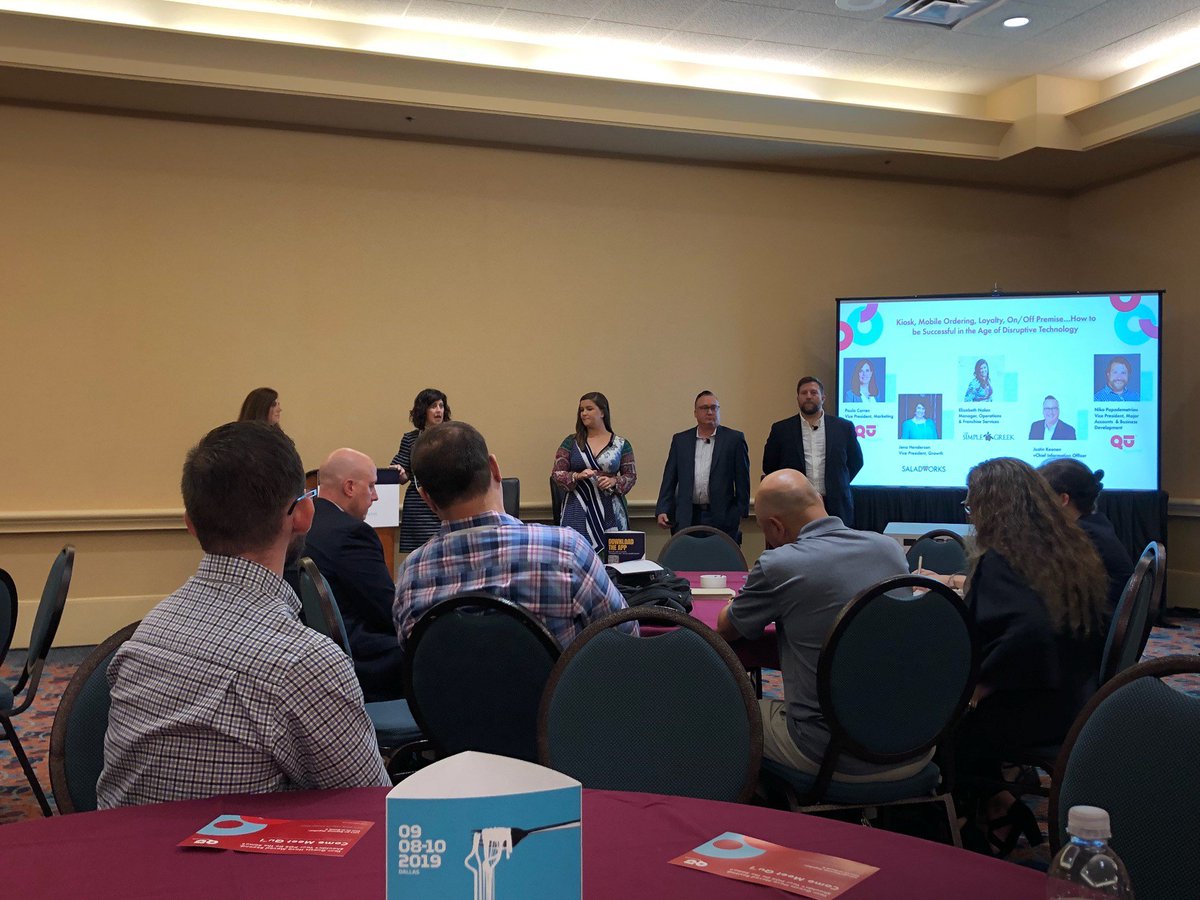 GoZoneWiFi's tweet image. Listening to @saladworks and @thesimplegreek provide amazing tips on how to implement new technology into your restaurant business with confidence! #FSTEC #advancetech #growyourbusiness