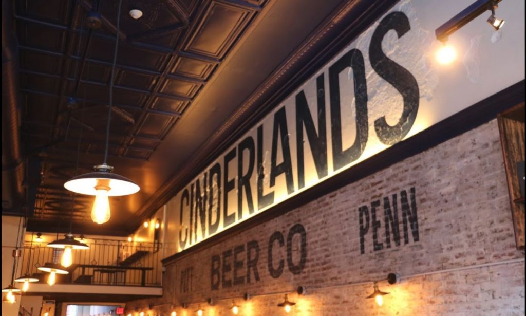 🍾Congratulations to Gold designated <a href="/cinderlandsbeer/">Cinderlands Beer Co</a>
on its People's Choice Award at <a href="/SavorPittsburgh/">Savor Pittsburgh</a>! #DYK they source a majority of its meat &amp; produce locally? Learn more from our blog at:  sustainablepghrestaurants.org/site/restauran… #sustainablefoodiepgh <a href="/lvpgh/">Lawrenceville Corp</a>
