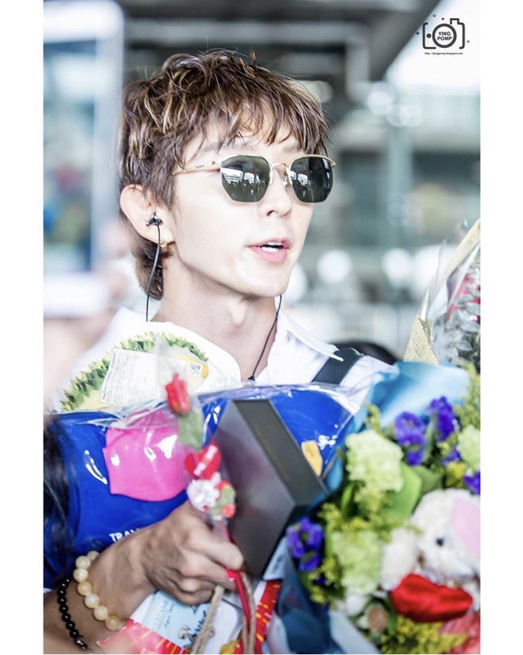 JoonGiTurkey's tweet photo. Joon Gi,Tayland dönüşü Suvarnabhumi Uluslararası Havalimanında yoğun bir ilgi ile karşılaştı. https://t.co/jmTX3K7sap